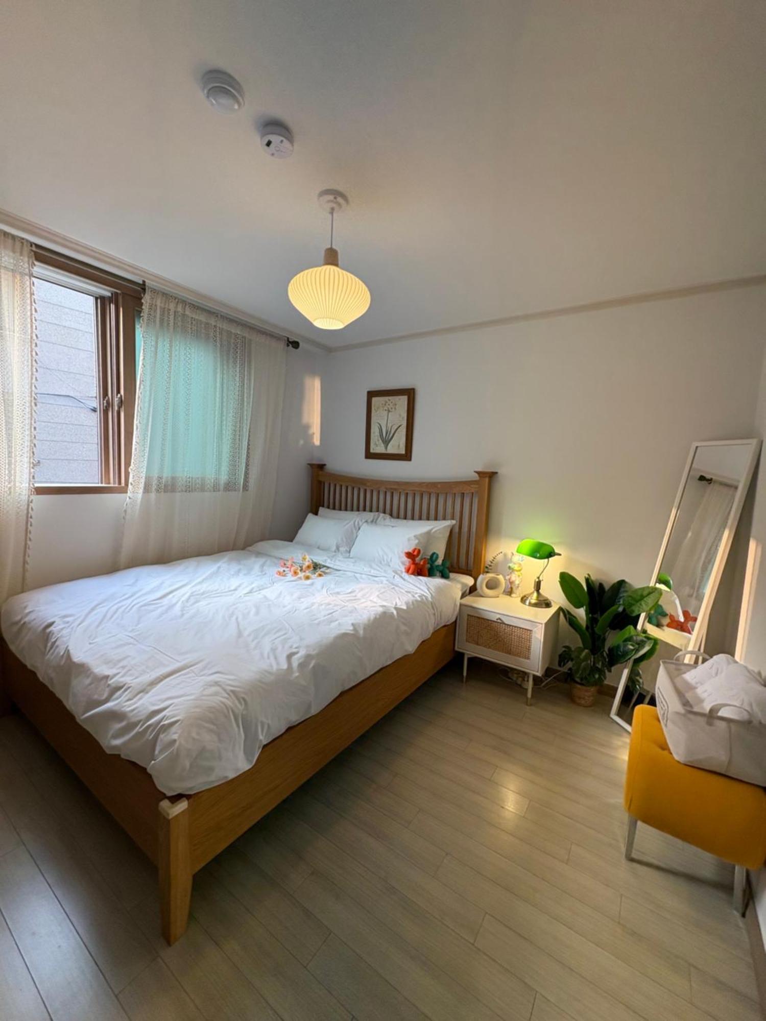 The Urban Oasis Hongdae *