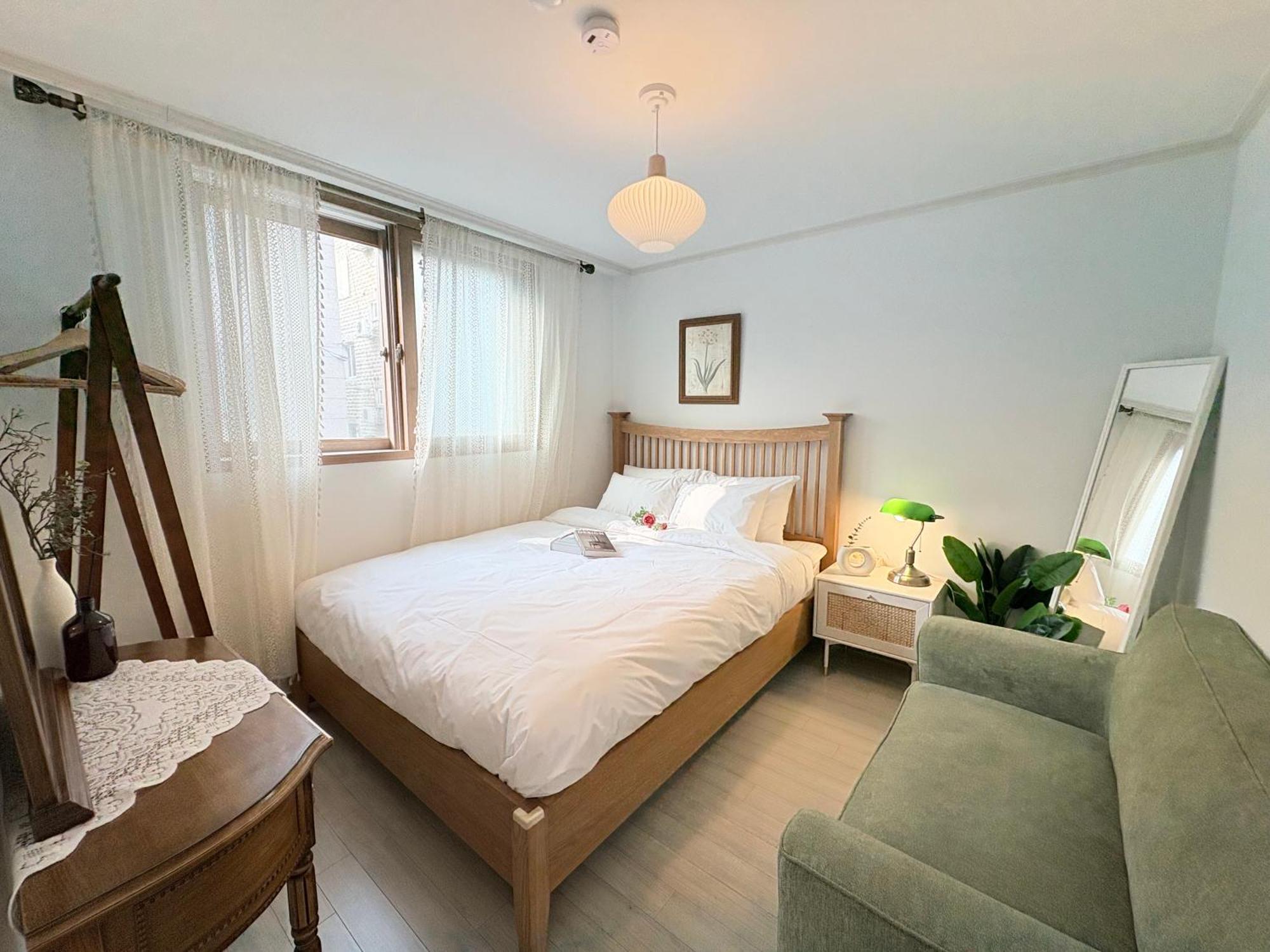The Urban Oasis Hongdae Apartment