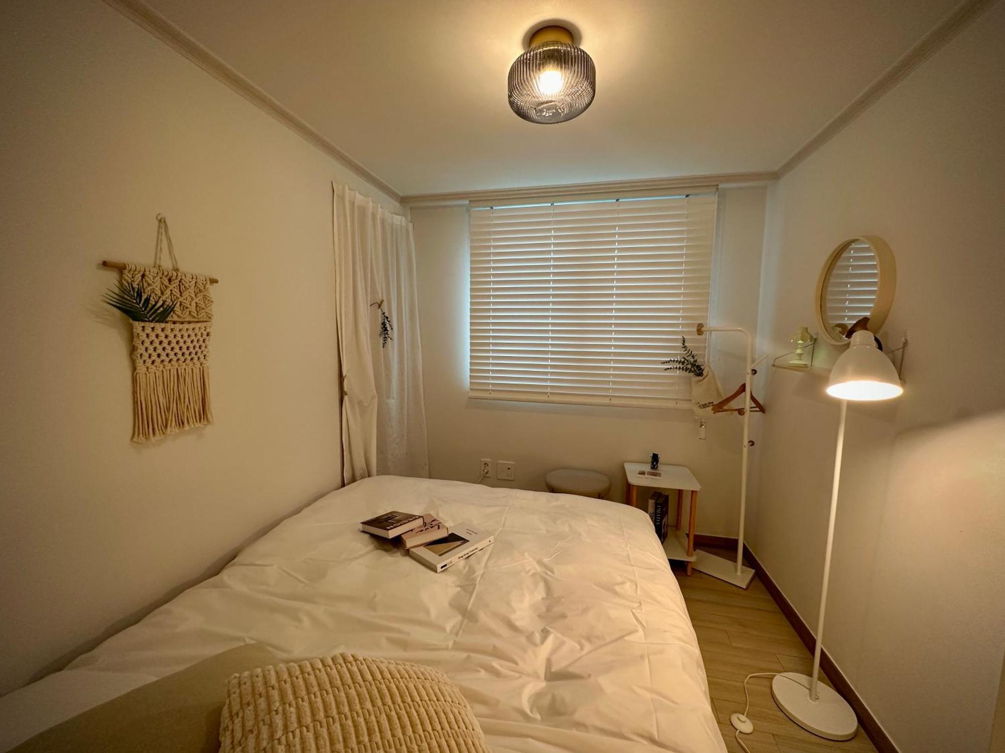 The Urban Oasis Hongdae Apartment *